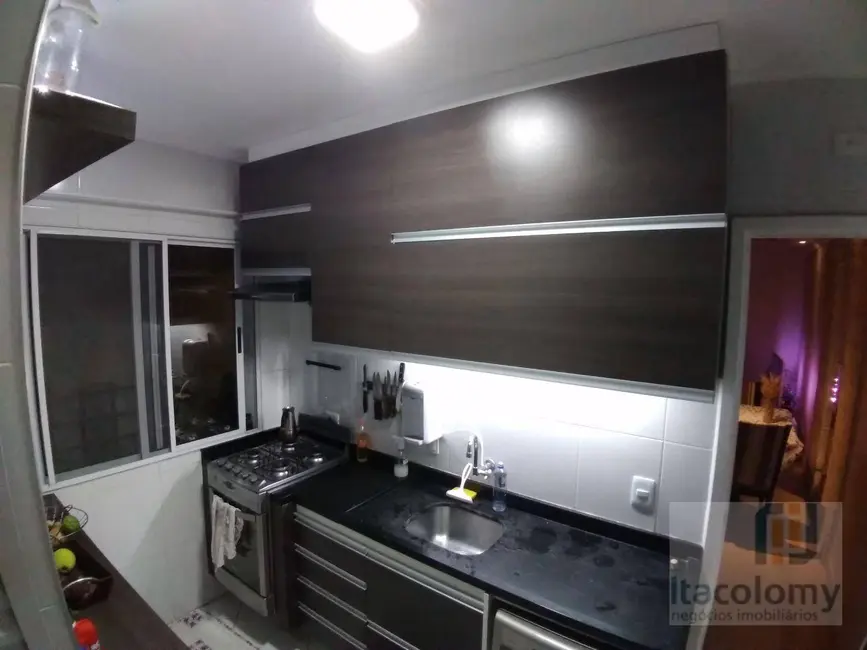 Foto 2 de Casa de Condomínio com 2 quartos à venda, 60m2 em Jardim Califórnia, Barueri - SP