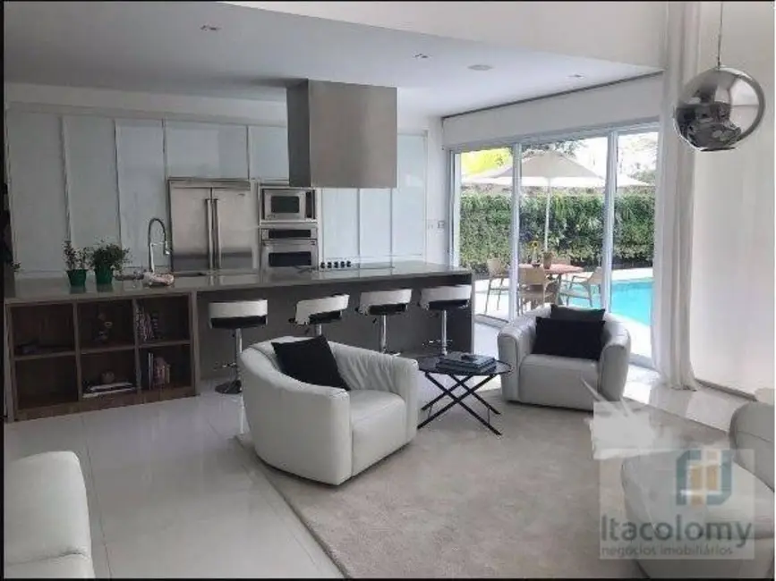 Foto 7 de Casa de Condomínio com 3 quartos à venda e para alugar, 540m2 em Tamboré, Barueri - SP