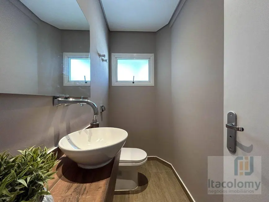 Foto 7 de Casa de Condomínio com 4 quartos à venda, 1400m2 em Santana De Parnaiba - SP