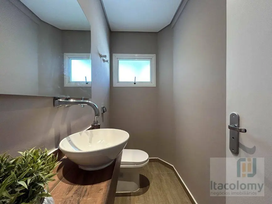 Foto 7 de Casa de Condomínio com 4 quartos à venda, 1400m2 em Santana De Parnaiba - SP