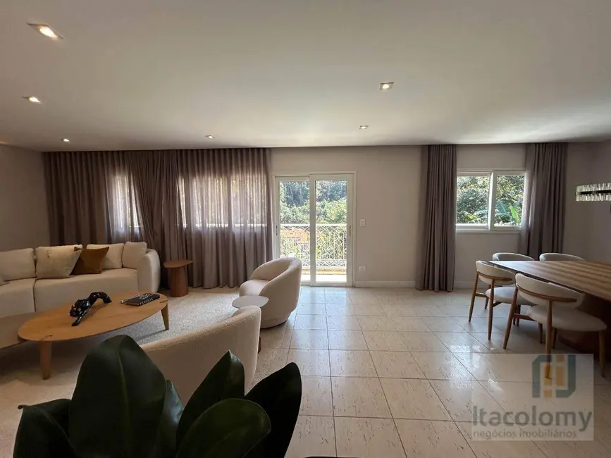 Foto 4 de Casa de Condomínio com 4 quartos à venda, 1400m2 em Santana De Parnaiba - SP