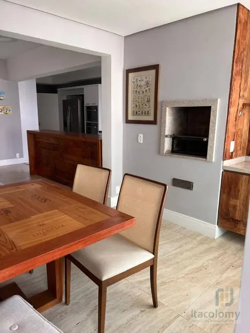 Apartamento com 3 quartos para alugar, 180m2 em Barueri - SP - imagem 4 Foto 4 de Apartamento com 3 quartos para alugar, 180m2 em Barueri - SP