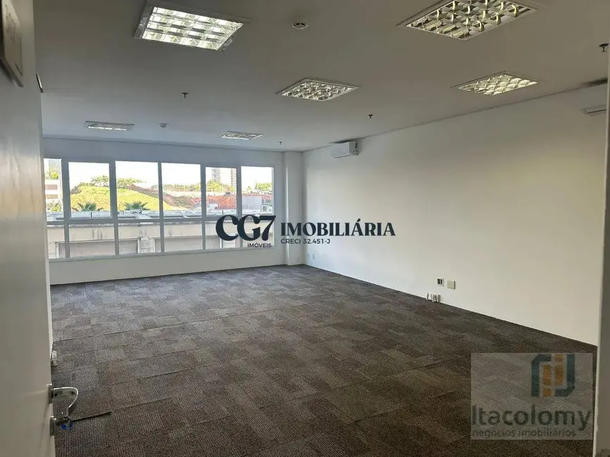Sala Comercial para alugar, 55m2 em Alphaville Conde II, Barueri - SP - imagem 3 Foto 3 de Sala Comercial para alugar, 55m2 em Alphaville Conde II, Barueri - SP