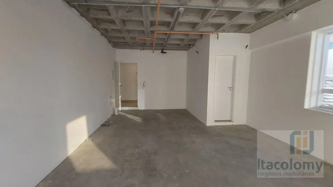 Foto 6 de Sala Comercial para alugar, 334m2 em Alphaville Industrial, Barueri - SP