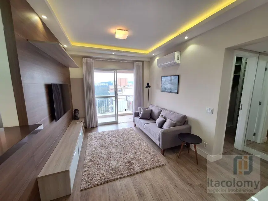 Foto 1 de Apartamento com 1 quarto à venda e para alugar, 50m2 em Empresarial 18 do Forte, Barueri - SP