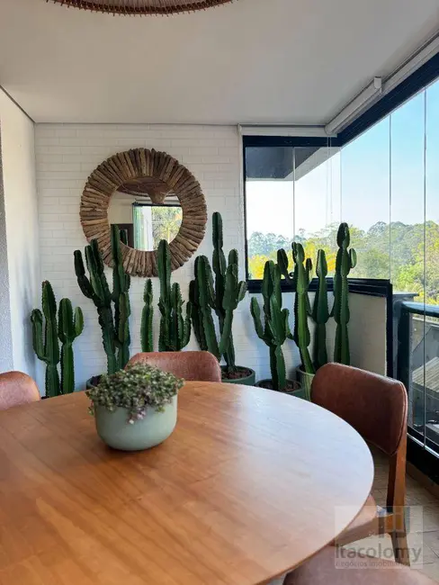 Foto 2 de Apartamento com 3 quartos à venda, 113m2 em Empresarial 18 do Forte, Barueri - SP