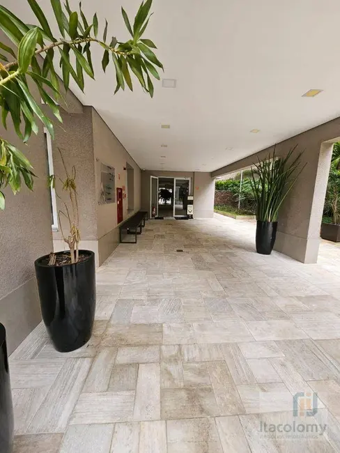 Apartamento com 1 quarto para alugar, 55m2 em Alphaville Industrial, Barueri - SP - imagem 2 Foto 2 de Apartamento com 1 quarto para alugar, 55m2 em Alphaville Industrial, Barueri - SP