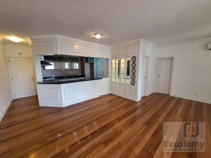 Apartamento com 2 quartos para alugar, 122m2 em Tamboré, Santana De Parnaiba - SP - imagem 5 Foto 5 de Apartamento com 2 quartos para alugar, 122m2 em Tamboré, Santana De Parnaiba - SP