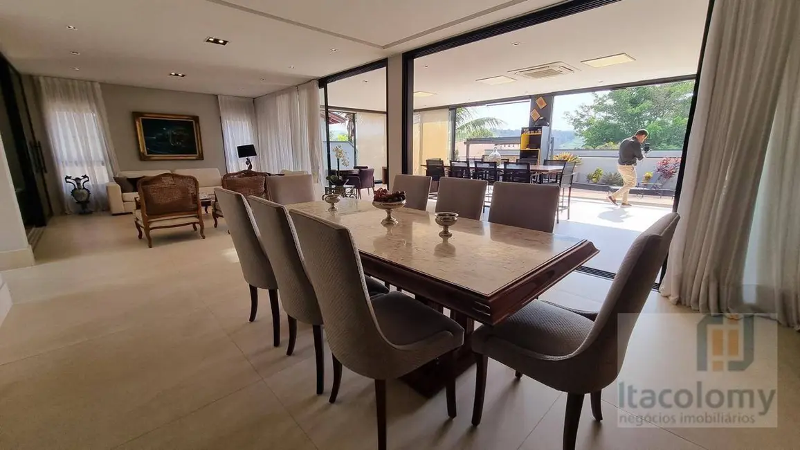 Foto 9 de Casa de Condomínio com 4 quartos à venda, 560m2 em Santana De Parnaiba - SP