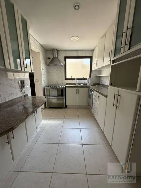 Casa de Condomínio com 3 quartos à venda, 165m2 em Santana De Parnaiba - SP - imagem 4 Foto 4 de Casa de Condomínio com 3 quartos à venda, 165m2 em Santana De Parnaiba - SP