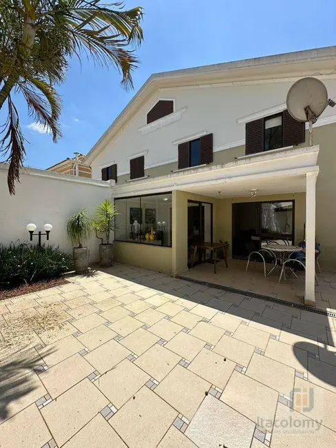 Casa de Condomínio com 3 quartos à venda, 165m2 em Santana De Parnaiba - SP - imagem 1 Foto 1 de Casa de Condomínio com 3 quartos à venda, 165m2 em Santana De Parnaiba - SP