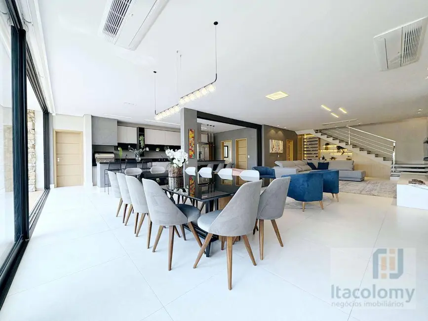 Foto 4 de Casa de Condomínio com 4 quartos à venda, 420m2 em Tamboré, Santana De Parnaiba - SP