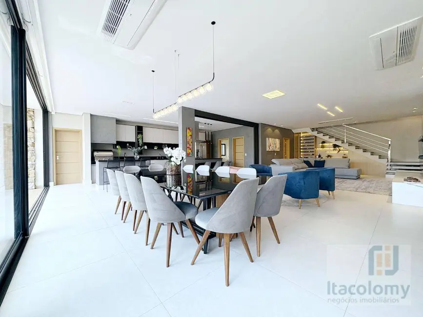 Foto 4 de Casa de Condomínio com 4 quartos à venda, 420m2 em Tamboré, Santana De Parnaiba - SP