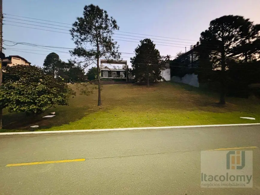 Foto 4 de Terreno / Lote à venda, 900m2 em Residencial Morada dos Lagos, Barueri - SP