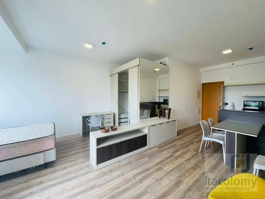 Foto 1 de Kitnet com 1 quarto à venda e para alugar, 45m2 em Tamboré, Santana De Parnaiba - SP
