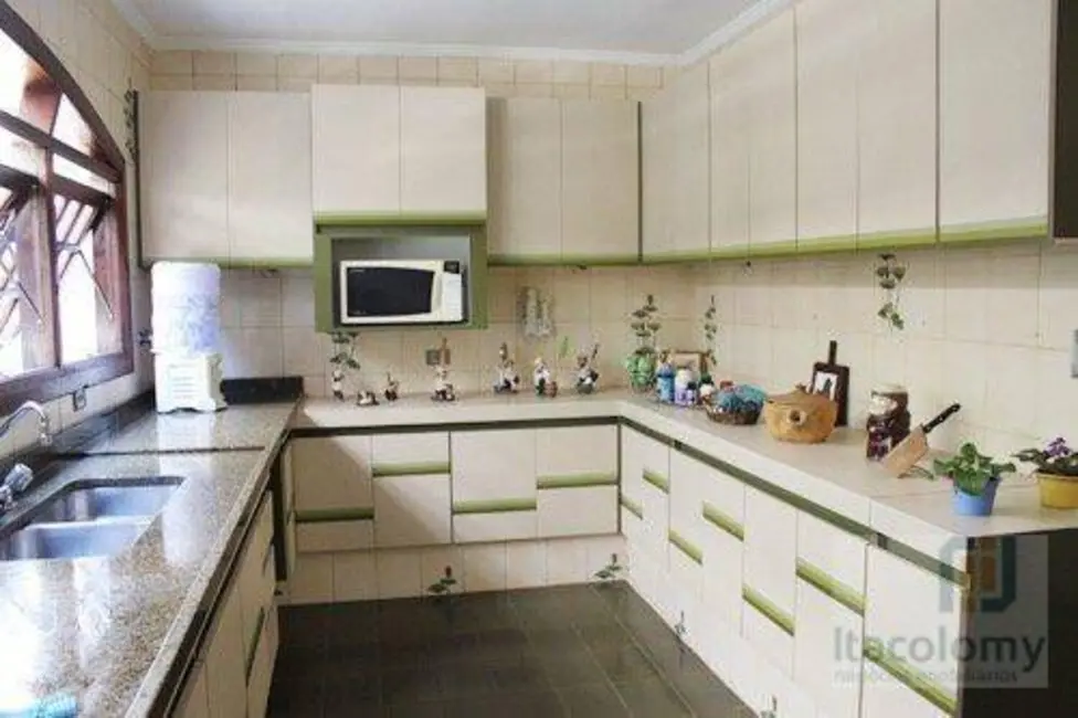 Foto 3 de Casa de Condomínio com 4 quartos à venda e para alugar, 600m2 em Santana De Parnaiba - SP