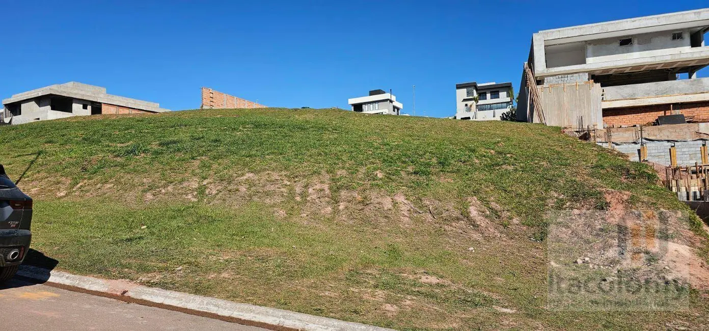 Foto 1 de Terreno / Lote à venda, 420m2 em Colinas da Anhangüera, Santana De Parnaiba - SP