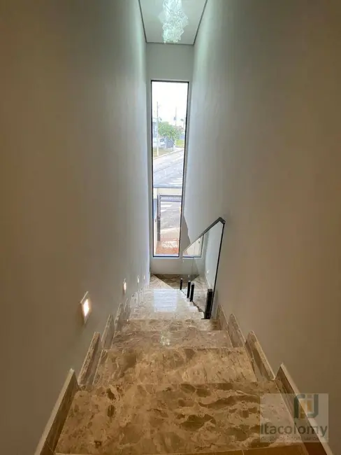 Foto 7 de Casa de Condomínio com 3 quartos à venda, 200m2 em Santana De Parnaiba - SP