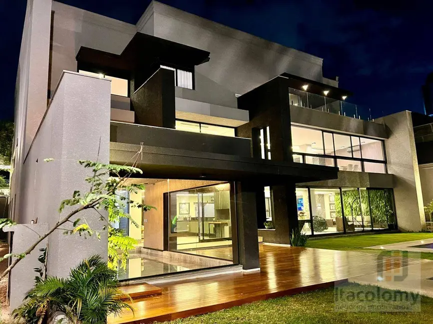 Casa de Condomínio com 5 quartos à venda, 1106m2 em Barueri - SP - imagem 1 Foto 1 de Casa de Condomínio com 5 quartos à venda, 1106m2 em Barueri - SP