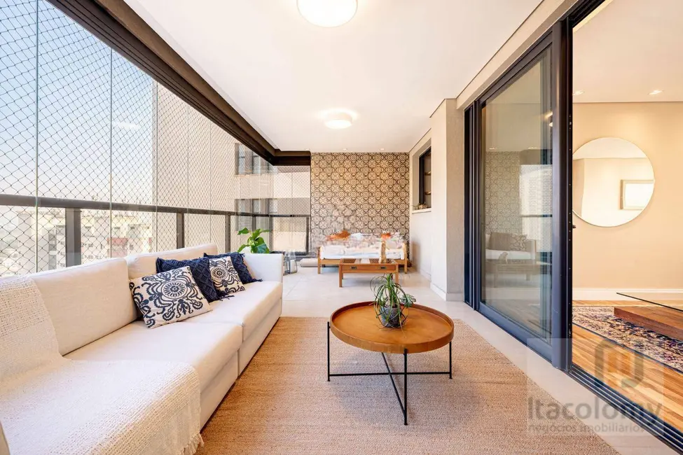 Apartamento com 4 quartos à venda e para alugar, 281m2 em Alphaville Industrial, Barueri - SP - imagem 3 Foto 3 de Apartamento com 4 quartos à venda e para alugar, 281m2 em Alphaville Industrial, Barueri - SP