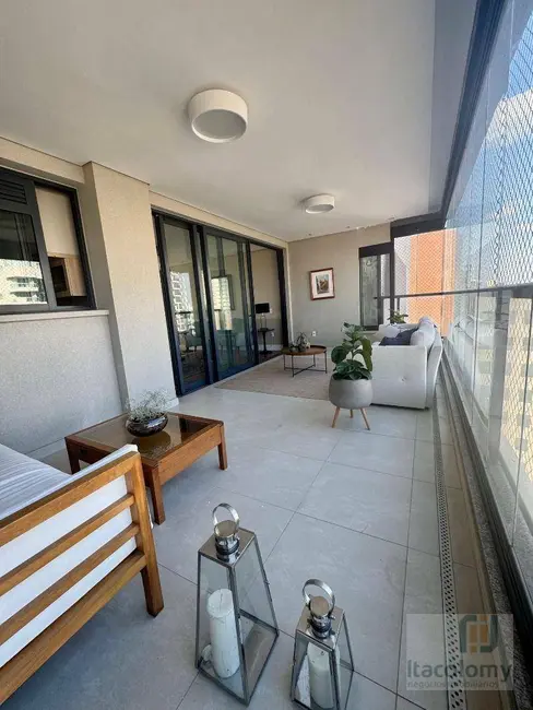 Foto 8 de Apartamento com 4 quartos à venda e para alugar, 281m2 em Alphaville Industrial, Barueri - SP