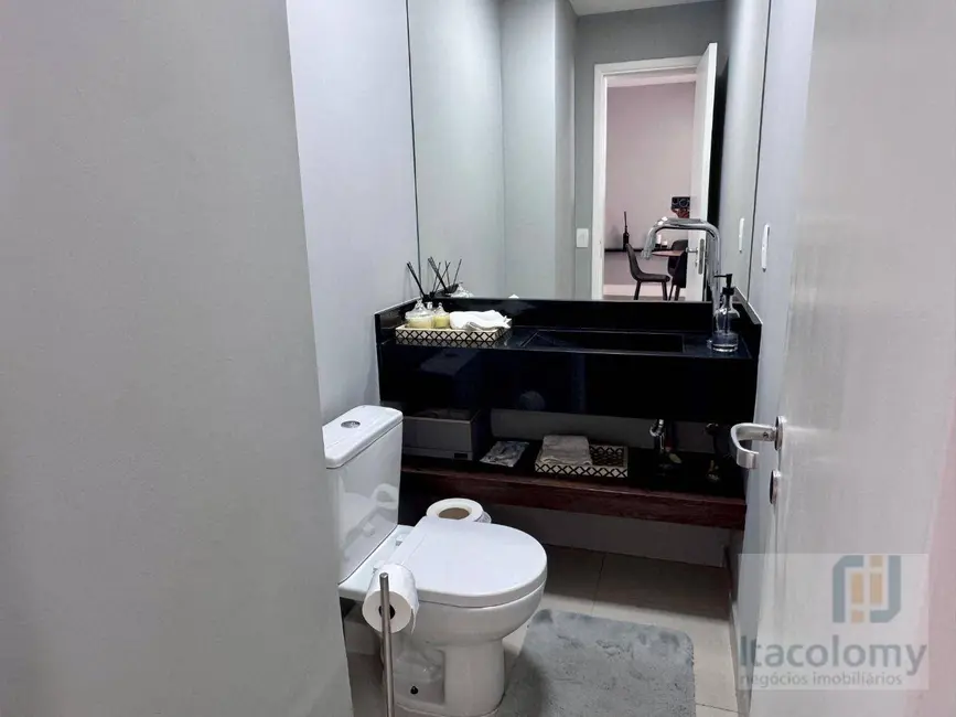 Apartamento com 2 quartos à venda e para alugar, 107m2 em Empresarial 18 do Forte, Barueri - SP - imagem 2 Foto 2 de Apartamento com 2 quartos à venda e para alugar, 107m2 em Empresarial 18 do Forte, Barueri - SP