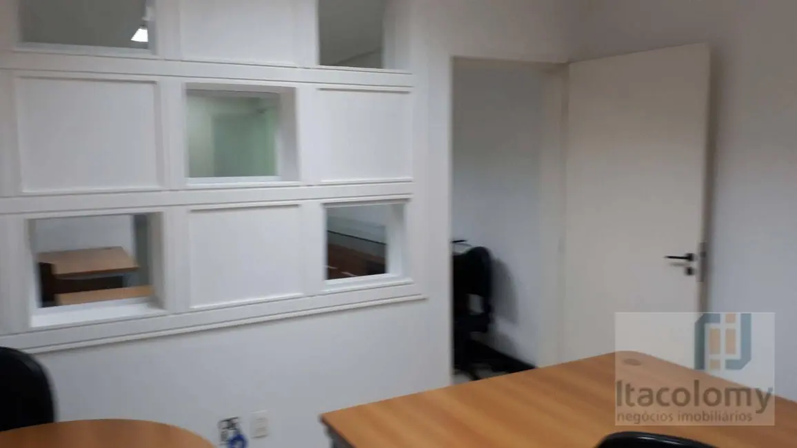 Foto 7 de Sala Comercial para alugar, 45m2 em Santana De Parnaiba - SP