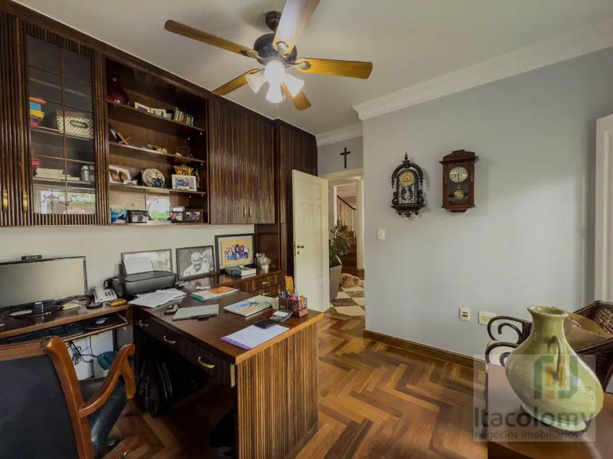 Foto 7 de Casa de Condomínio com 3 quartos para alugar, 684m2 em Santana De Parnaiba - SP