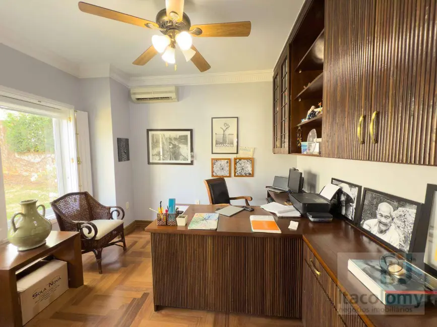 Foto 8 de Casa de Condomínio com 3 quartos para alugar, 684m2 em Santana De Parnaiba - SP