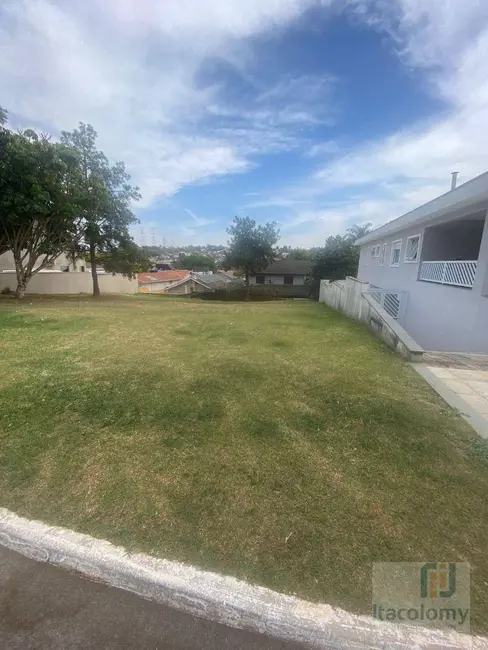 Foto 1 de Terreno / Lote à venda, 420m2 em Santana De Parnaiba - SP