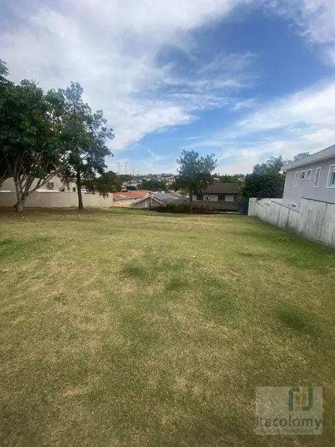 Foto 2 de Terreno / Lote à venda, 420m2 em Santana De Parnaiba - SP