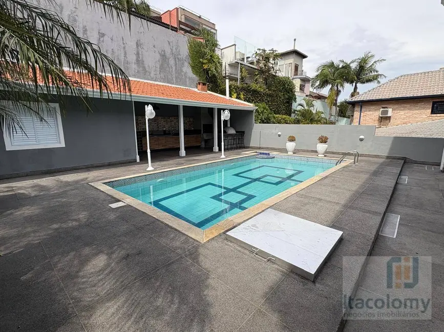 Casa de Condomínio com 4 quartos à venda e para alugar, 450m2 em Santana De Parnaiba - SP - imagem 5 Foto 5 de Casa de Condomínio com 4 quartos à venda e para alugar, 450m2 em Santana De Parnaiba - SP