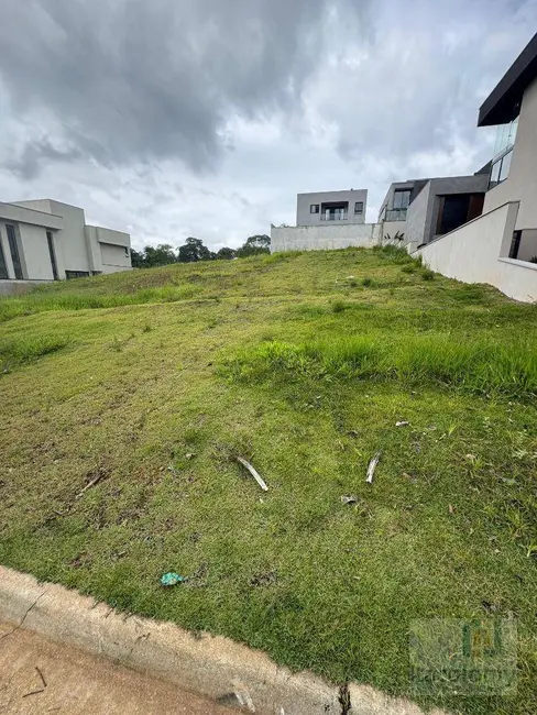 Foto 1 de Terreno / Lote à venda, 490m2 em Santana De Parnaiba - SP