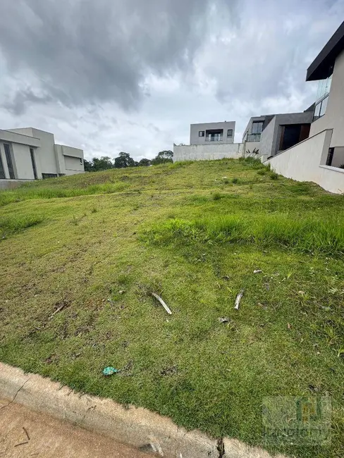 Foto 1 de Terreno / Lote à venda, 490m2 em Santana De Parnaiba - SP