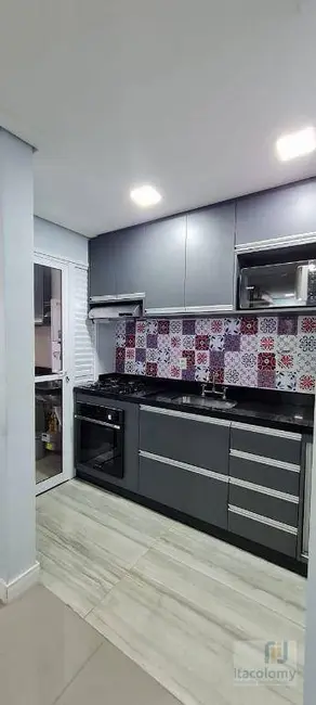 Foto 2 de Apartamento com 2 quartos à venda e para alugar, 62m2 em Alphaville Empresarial, Barueri - SP