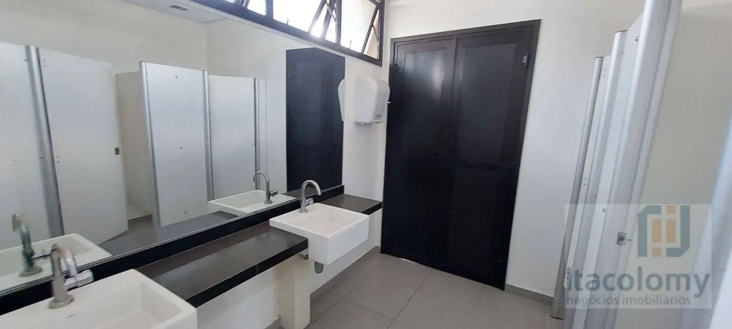 Foto 8 de Sala Comercial para alugar, 720m2 em Empresarial 18 do Forte, Barueri - SP