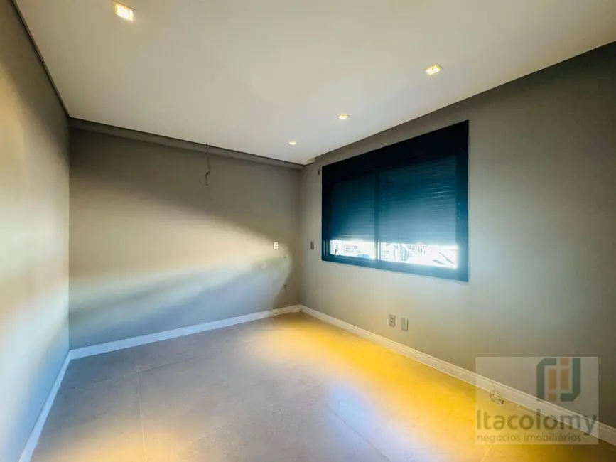 Foto 4 de Casa de Condomínio com 3 quartos à venda, 420m2 em Colinas da Anhangüera, Santana De Parnaiba - SP