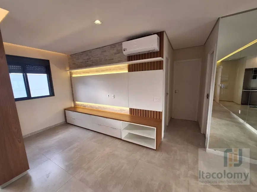 Apartamento com 2 quartos para alugar, 69m2 em Alphaville Empresarial, Barueri - SP - imagem 8 Foto 8 de Apartamento com 2 quartos para alugar, 69m2 em Alphaville Empresarial, Barueri - SP