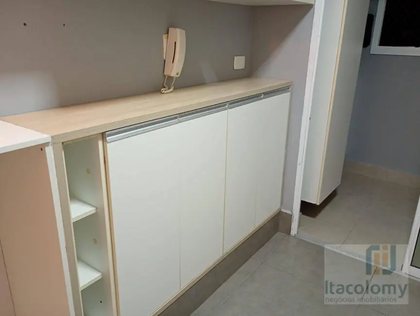 Apartamento com 2 quartos à venda e para alugar, 58m2 em Jardim Tupanci, Barueri - SP - imagem 4 Foto 4 de Apartamento com 2 quartos à venda e para alugar, 58m2 em Jardim Tupanci, Barueri - SP