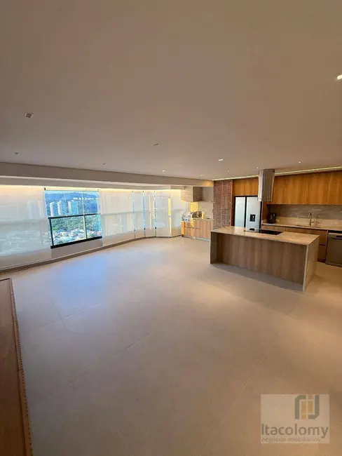 Foto 2 de Apartamento com 2 quartos para alugar, 124m2 em Alphaville Industrial, Barueri - SP