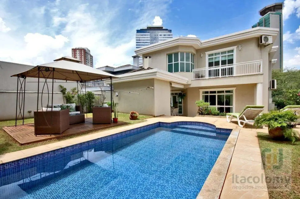 Foto 1 de Casa de Condomínio com 4 quartos à venda, 538m2 em Santana De Parnaiba - SP