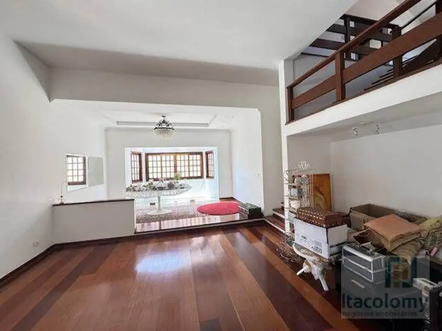 Casa de Condomínio com 4 quartos à venda, 560m2 em Barueri - SP - imagem 7 Foto 7 de Casa de Condomínio com 4 quartos à venda, 560m2 em Barueri - SP
