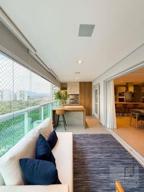 Foto 3 de Apartamento com 3 quartos à venda, 200m2 em Barueri - SP