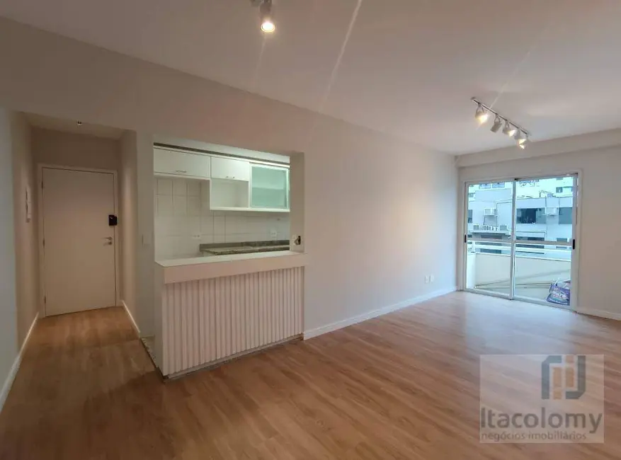 Foto 1 de Apartamento com 3 quartos à venda, 86m2 em Alphaville Industrial, Barueri - SP