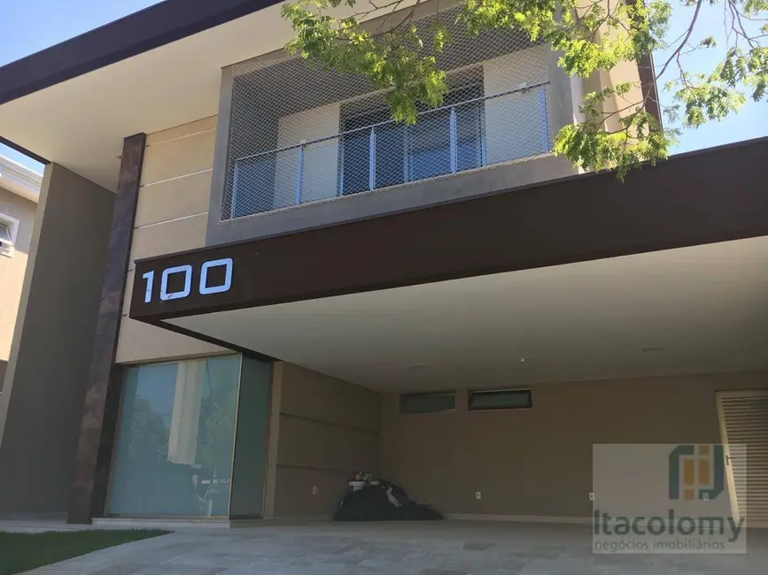 Casa de Condomínio com 4 quartos à venda, 500m2 em Alphaville Residencial Plus, Barueri - SP - imagem 1 Foto 1 de Casa de Condomínio com 4 quartos à venda, 500m2 em Alphaville Residencial Plus, Barueri - SP