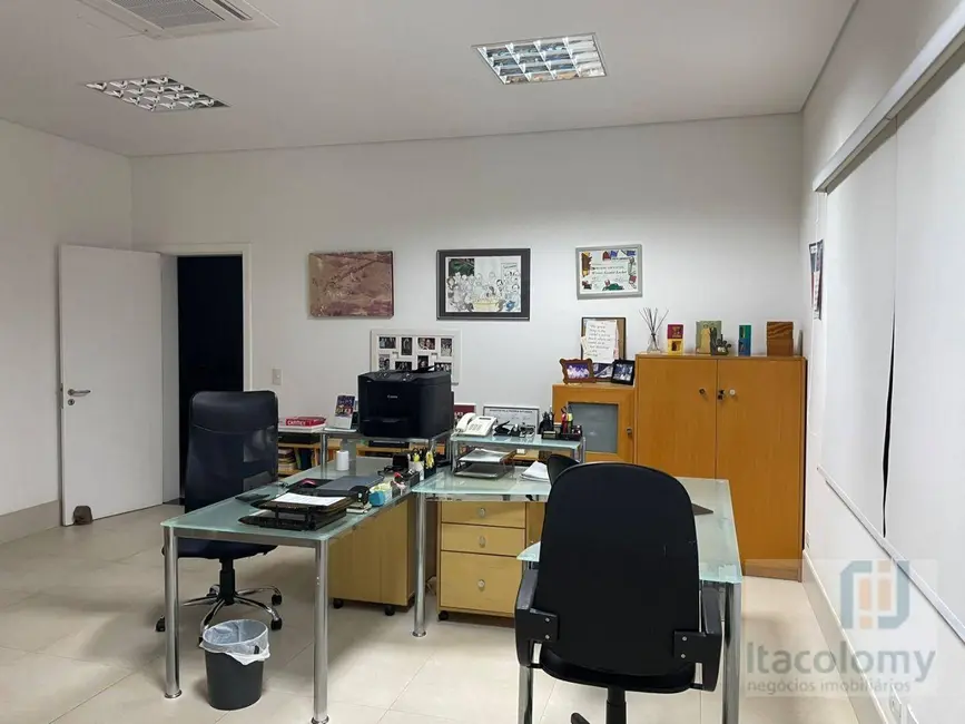 Casa de Condomínio com 4 quartos para alugar, 450m2 em Colinas da Anhangüera, Santana De Parnaiba - SP - imagem 1 Foto 1 de Casa de Condomínio com 4 quartos para alugar, 450m2 em Colinas da Anhangüera, Santana De Parnaiba - SP