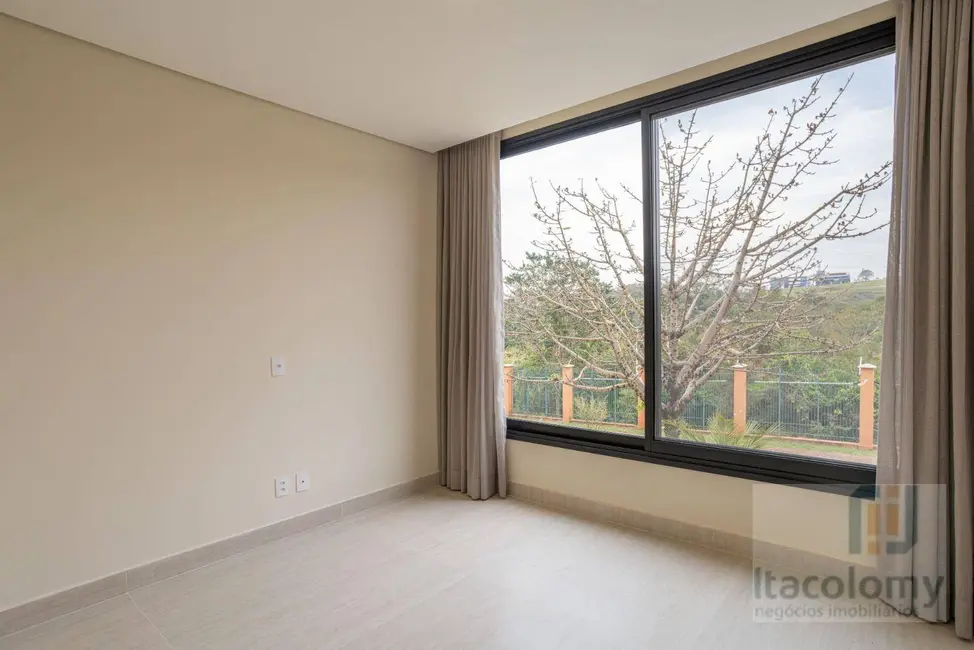 Foto 5 de Casa de Condomínio com 4 quartos à venda, 441m2 em Santana De Parnaiba - SP