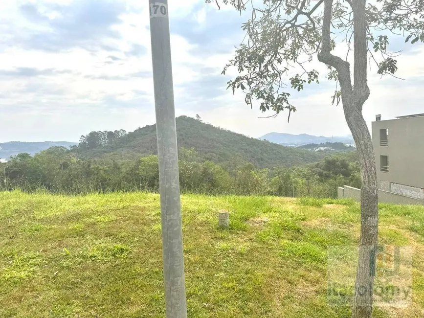 Foto 4 de Terreno / Lote à venda, 575m2 em Santana De Parnaiba - SP