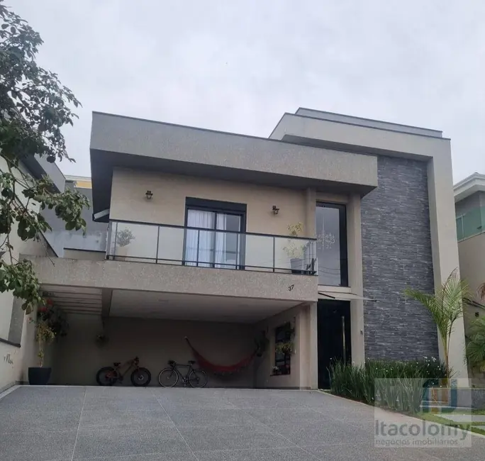 Foto 1 de Casa de Condomínio com 3 quartos à venda, 348m2 em Suru, Santana De Parnaiba - SP