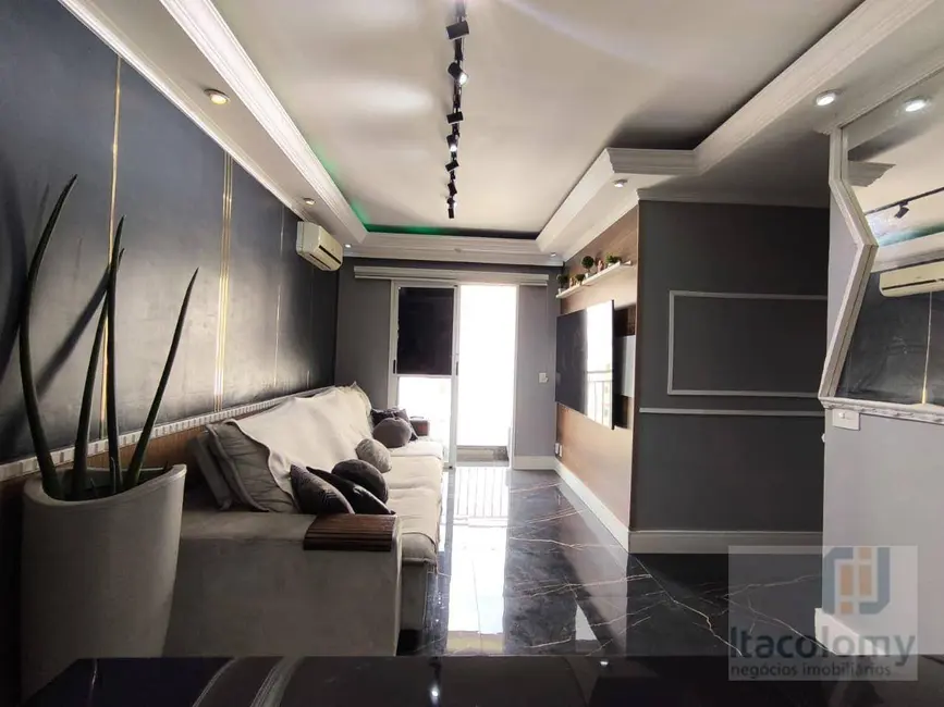 Apartamento com 3 quartos à venda, 68m2 em Jardim Tupanci, Barueri - SP - imagem 5 Foto 5 de Apartamento com 3 quartos à venda, 68m2 em Jardim Tupanci, Barueri - SP